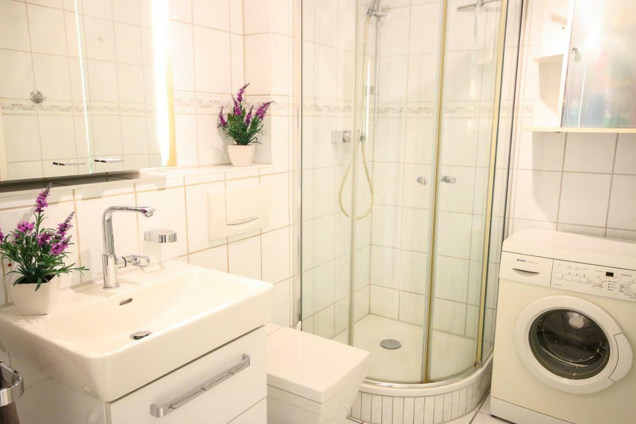 Ferienwohnung Min Herzing Rostock Extérieur photo